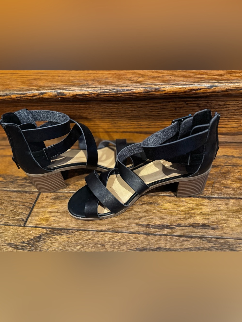 Size 9 Material Girl Black Strappy Low Block Heel Sandals